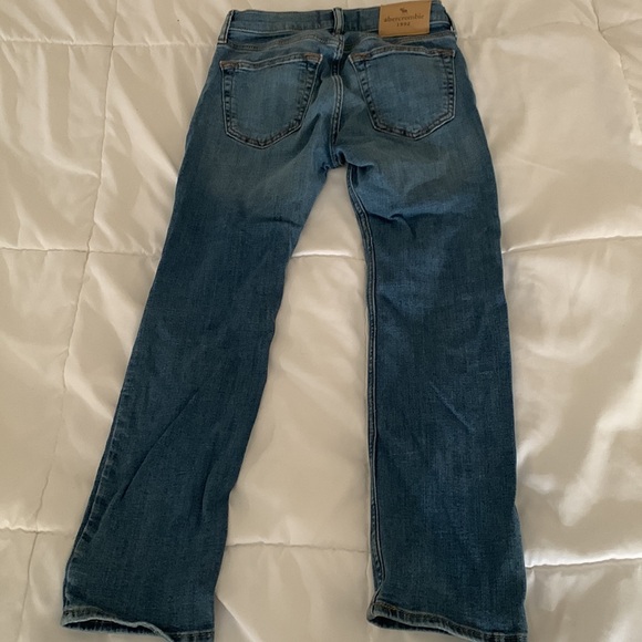 Boys skinny jeans. Abercrombie kids. Minimal use. - Picture 9 of 9